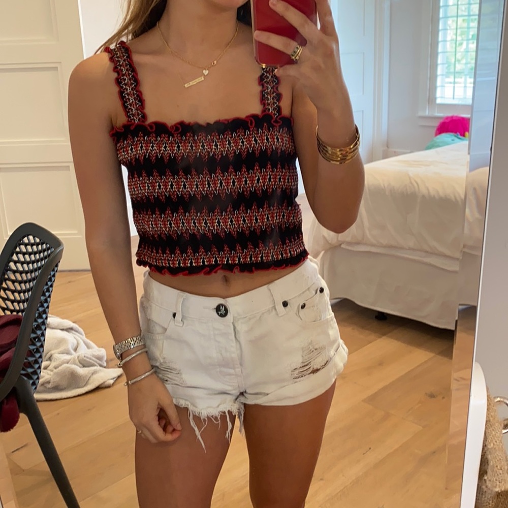 Crop top
